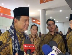 Biasalah, Kita Seminggu Sekali Bertemu