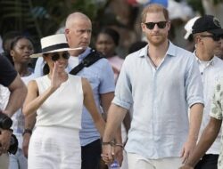 Perayaan Natal Pangeran Harry dan Meghan Markle Terasa Hampa, hanya Ditemani Ibu Mertua