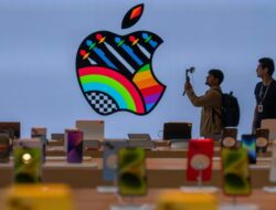 Skuat Cook Beberkan Risiko Besar yang Dihadapi Apple Yang Berhubungan Didalam Tarif Pembelian Barang Di Luar Negeri