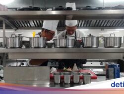 Bebek Bumbu Hitam yang Mengguggah Selera ala Myze Hotel Sumenep