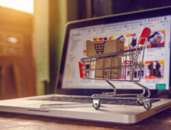 Usaha Kecil Menengah Butuh Langkah Holistik dan Terintegrasi, Bukan Sekedar Jualan Online