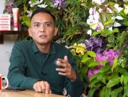 Hard Gumay Ramal Vokalis Wanita Inisial M Akansegera Bercerai Sebagai Kedua Kalinya