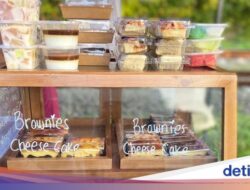 Ada Brownies dan Cheesecake Rp 10 Ribuan Hingga Pinggir Rel Kereta Bintaro