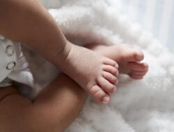 Heboh! Bayi India Terlahir Bersama Situasi Langka, Ada Dua Janin Ke Perutnya