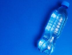 Sumber Aqua Bersama Air Akuifer Di, Pakar Geologi Jelaskan Kualitasnya