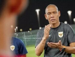 Nova Arianto Naik Kelas Latih Timnasional Indonesia U-20