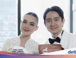 Pose Kenny Austin, Suami Amanda Manopo Di Santai Minum Minuman