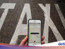 Viral Turis Terheran-heran Di Memesan Taxi Online Hingga India
