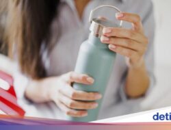 Begini Etika Bawa Botol Air Minum Hingga Tempat Makan agar Tetap Sopan