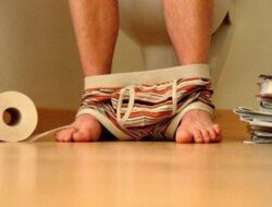 Ahli Kemakmuran Harvard Spill Tanda Gangguan Kronis Untuk Perubahan Warna Feses