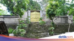 Kisah Raja Terakhir Cirebon yang Dimakamkan Di Bantul