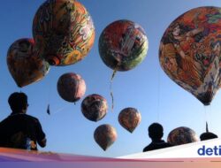 Atraksi Balon Udara Ramaikan Wisata Lereng Merapi