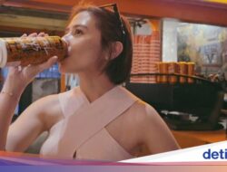 So Sweet! Omar Esteghlal Nyusul Prilly Latuconsina Kulineran Hingga Bangkok