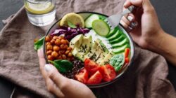 5 Kebiasaan yang Bikin Pencernaan Sehat dan Menurunkan Berat Badan