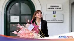 Adiezty Fersa Bagikan Momen Ngopi hingga Kulineran Di Liburan Ke Eropa