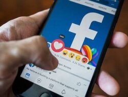 Facebook Menguji Tampilan Video Layar Penuh Mirip TikTok