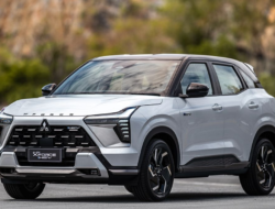 Xforce Hybrid Bakal Bersama Sebab Itu Kendaraan Pribadi Hybrid Pertama Mitsubishi Hingga Indonesia