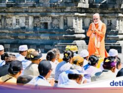 Kunjungi Prambanan, PM Modi Beribadah Di Candi Siwa-Sempat Doakan Indonesia