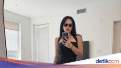 Potret Cantik Shafa Harris Pada Ngeteh hingga Makan Sandwich Keju