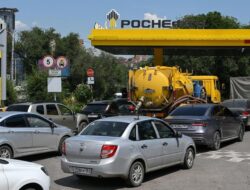 Krisis BBM Di Rusia Picu Warga Berburu Kendaraan Pribadi Elektrik China