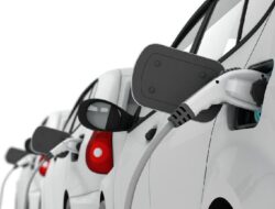 Biaya Perbaikan Kendaraan Pribadi Elektrik Tua Lebih Tinggi Untuk Harga Bekasnya