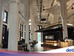 Minum Milk Tea Di Kedai Nuansa Kolonial, Destinasi Estetik Di Kota Tua