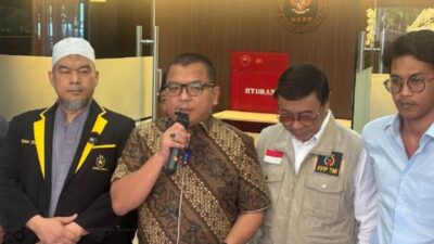 Denny Indrayana Cs Adukan Seluruh Komisioner Penyelenggara Pencoblosan Suara Di DKPP