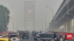Panduan Aman Berkendara Menembus Kabut Asap