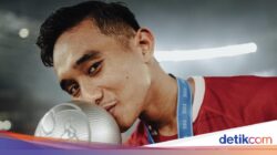 Romantisnya Rizky Ridho Makan Bareng Istri Ke Restoran hingga Kafe