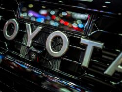 Genangan Air Thailand Bikin Empat Pabrik Toyota Setop Sambil Itu